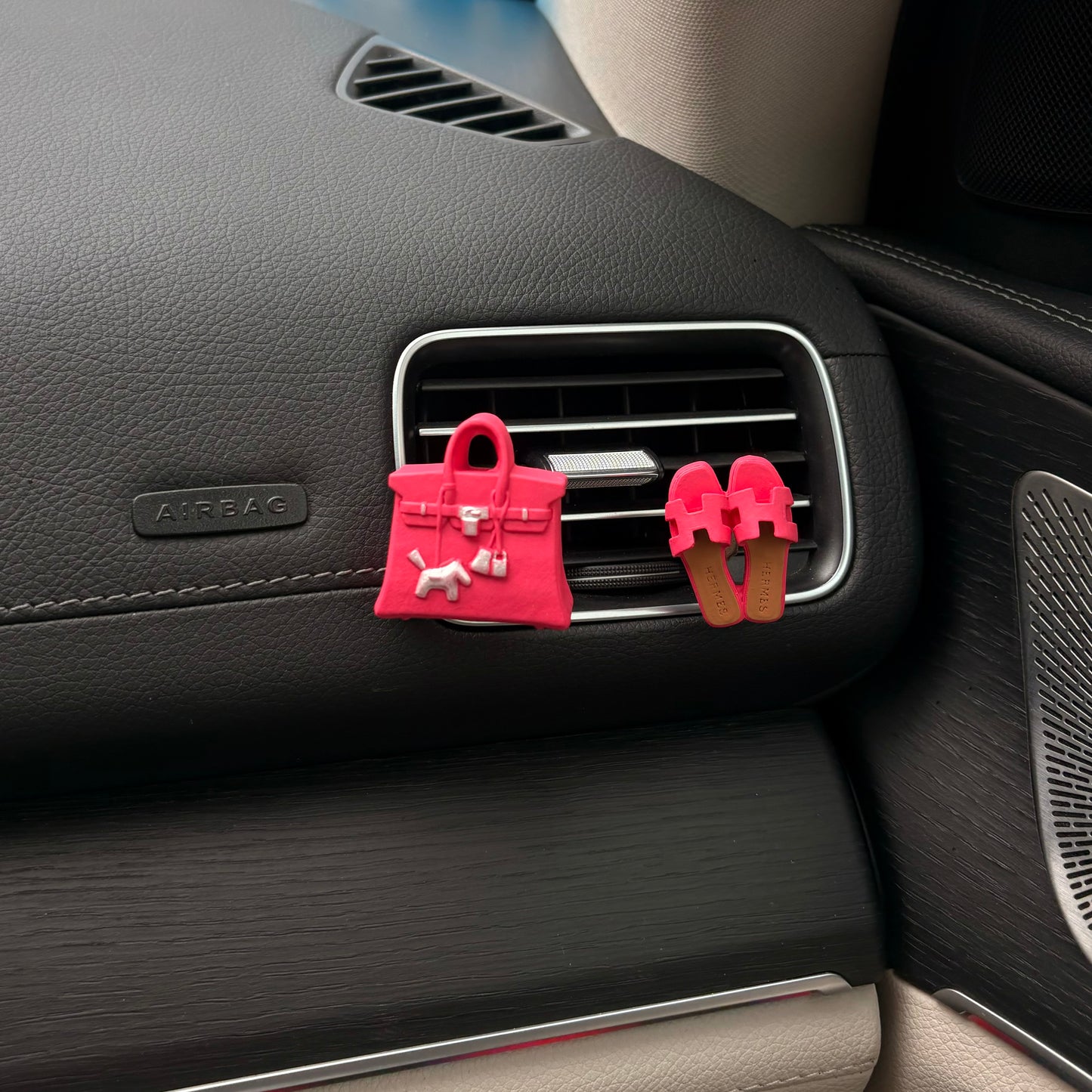 Set Ambientador Coche Rosa Fucsia – Aroma Jazmín