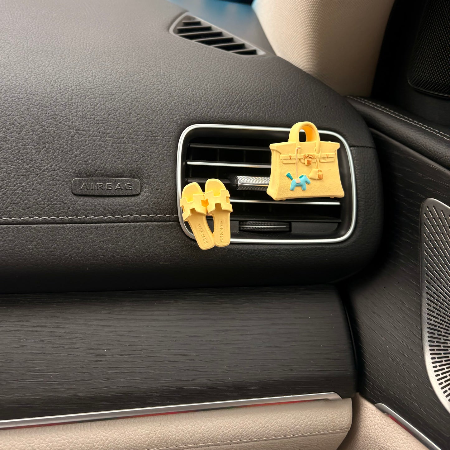 Set Ambientador Coche Amarillo – Aroma Flor de Osmanto
